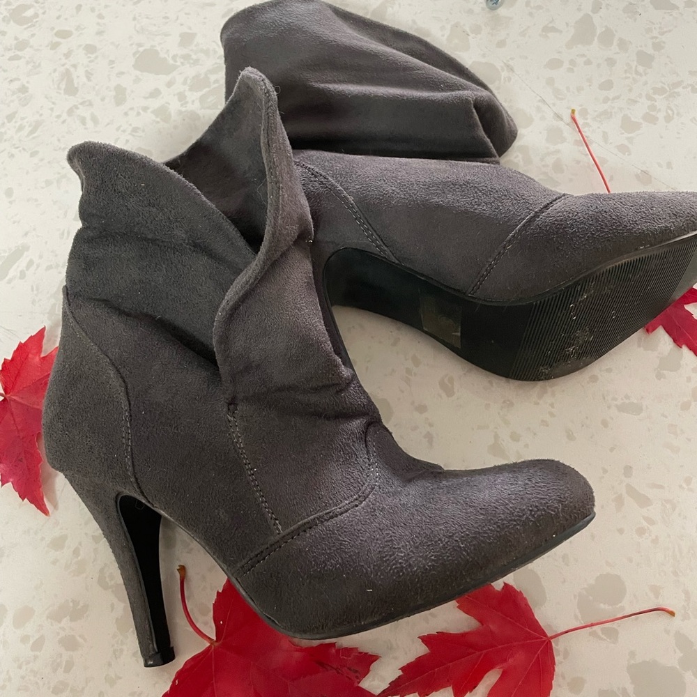 Gray 5.5 Suede like short boots with 4” heels.  Fold down or wear up.